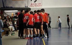 Lancement des tests d'entrée pour les ateliers handball au lycée Bertrand d'Argentré ! 