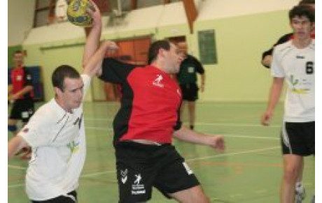 SG1 : lourde défaite face à Fougères (24-33)